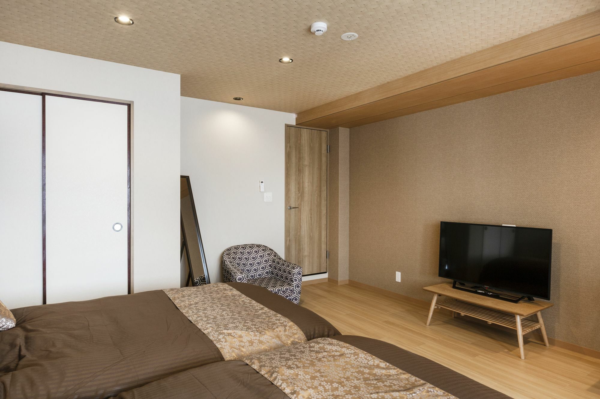 קיוטו Guest House Mon Cherie Gion מראה חיצוני תמונה